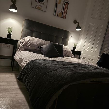 Seaside Studio Apartment Weston-super-Mare Ngoại thất bức ảnh